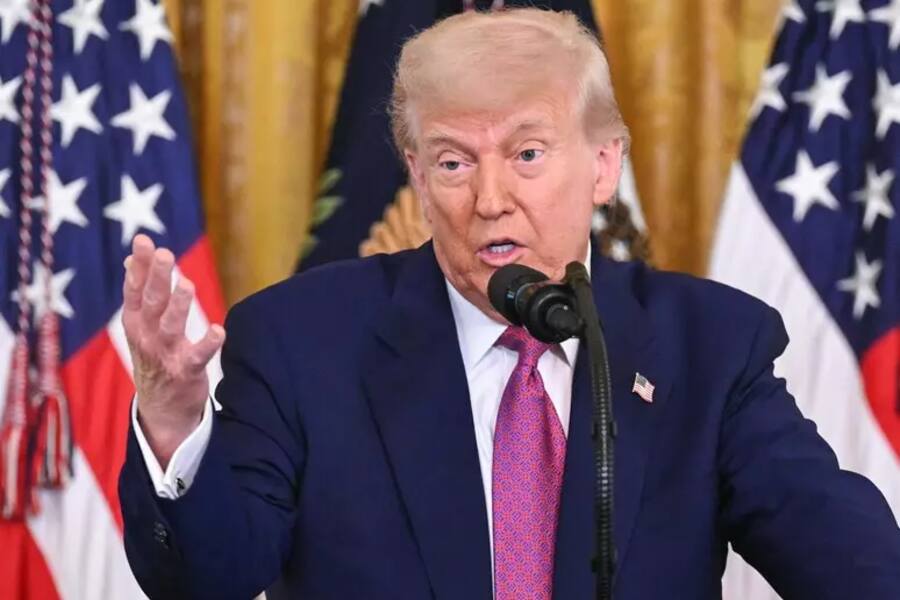 Трамп объявил о 30% пошлинах на товары из ЕС с 1 августа. Евросоюз готовит ответ