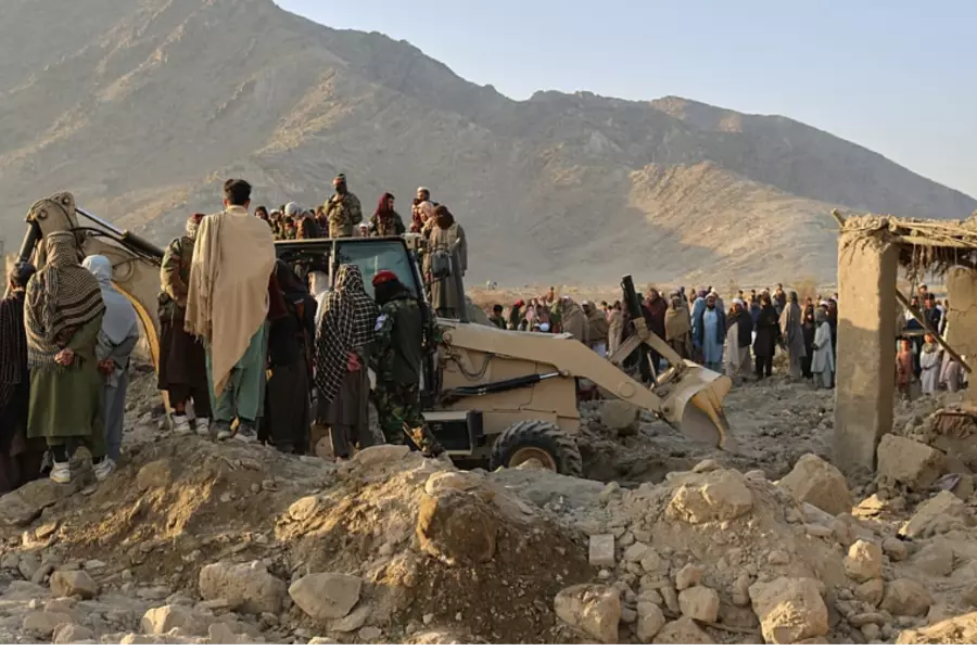 Пакистан объявил «открытую войну» Афганистану после авианалётов и ответных ударов