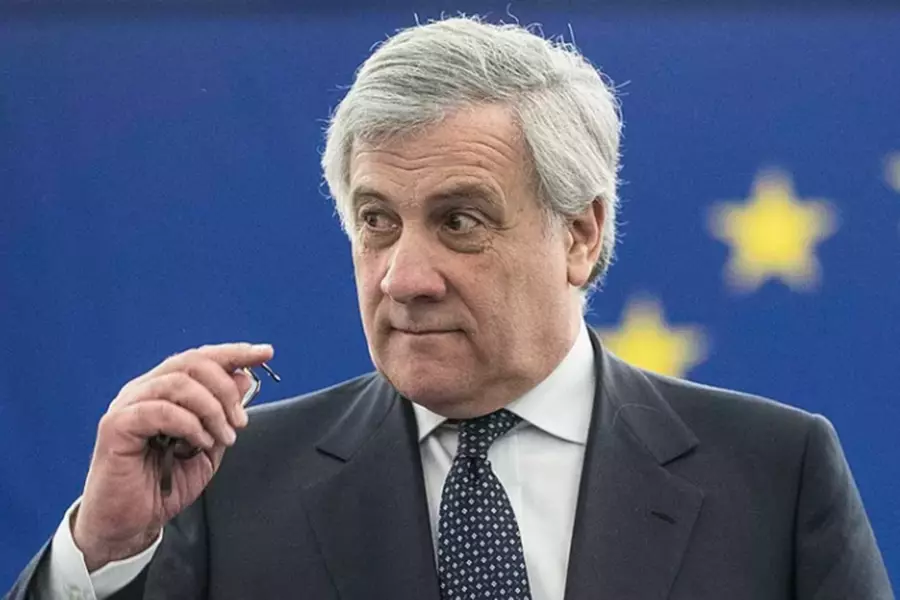 Таяни провёл переговоры с наследниками Берлускони о будущем партии