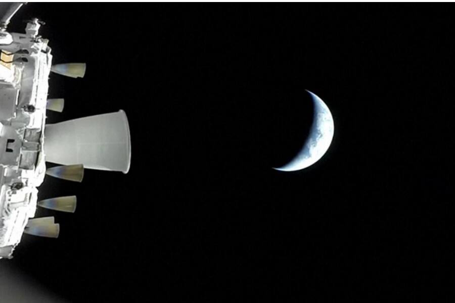 Artemis II облетела Луну и побила рекорд Apollo 13