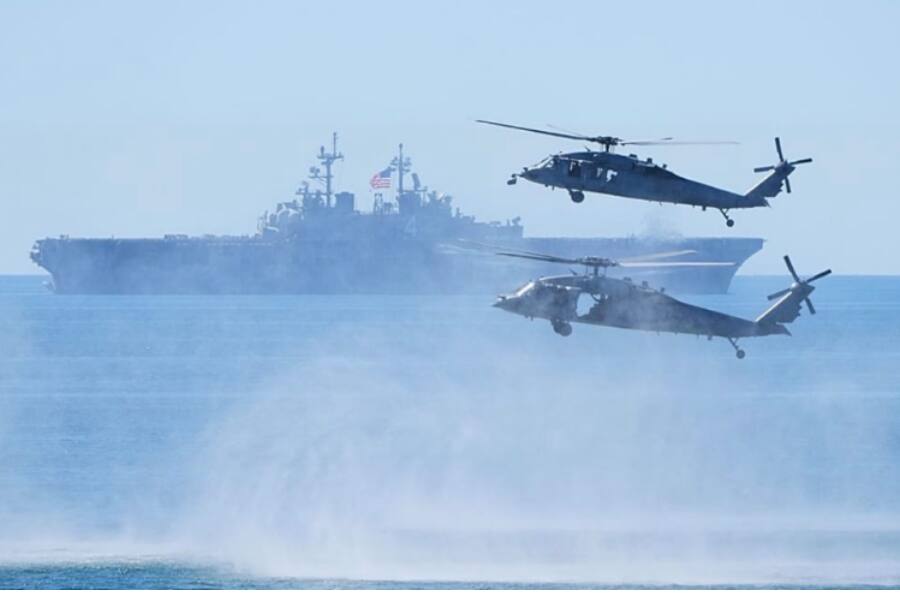 США перебрасывают на Ближний Восток около 2500 морских пехотинцев