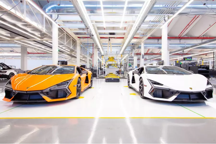 Lamborghini достигла рекордных продаж автомобилей за 2023 год