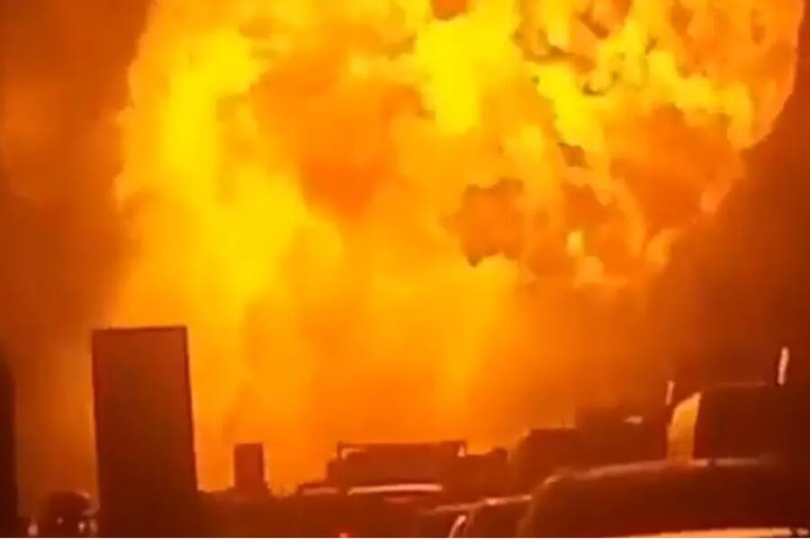 В Италии на автостраде после ДТП взорвался грузовик перевозивший сжиженный газ