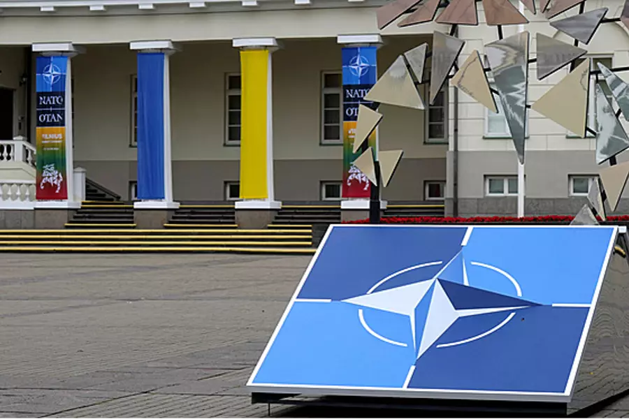 В Праге начинается двухдневная неформальная встреча министров иностранных дел стран НАТО