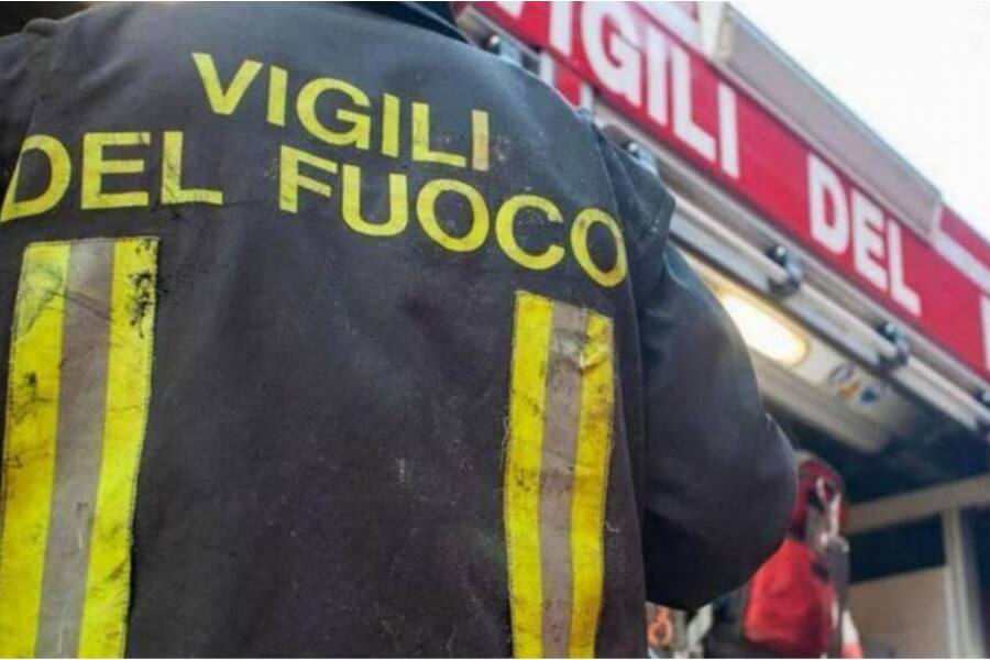 В провинции Ареццо взорвался грузовик с баллонами кислорода — трое пострадали