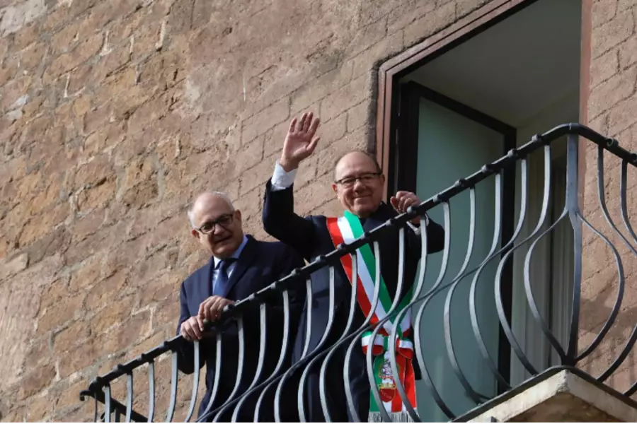 Актёр и режиссёр Карло Вердоне стал «мэром Рима на один день» в свой 75-летний юбилей