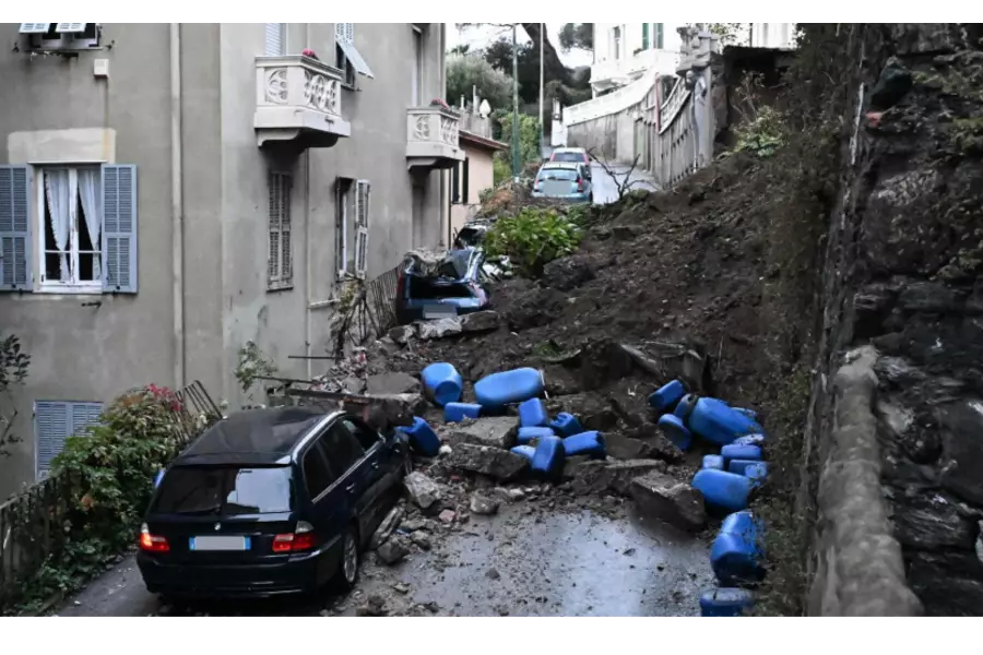 Сильный шторм обрушился на Лигурию: объявлен оранжевый код для региона и Эмилия-Романья