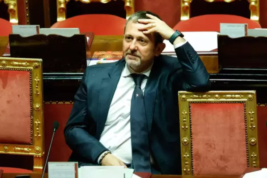 Скандал в правительстве Италии: Делмастро ушёл из-за связей с мафией