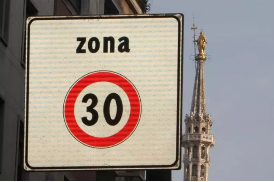 Ограничение скорости в Милане в 30 км/ч приводит к большему загрязнению окружающей среды