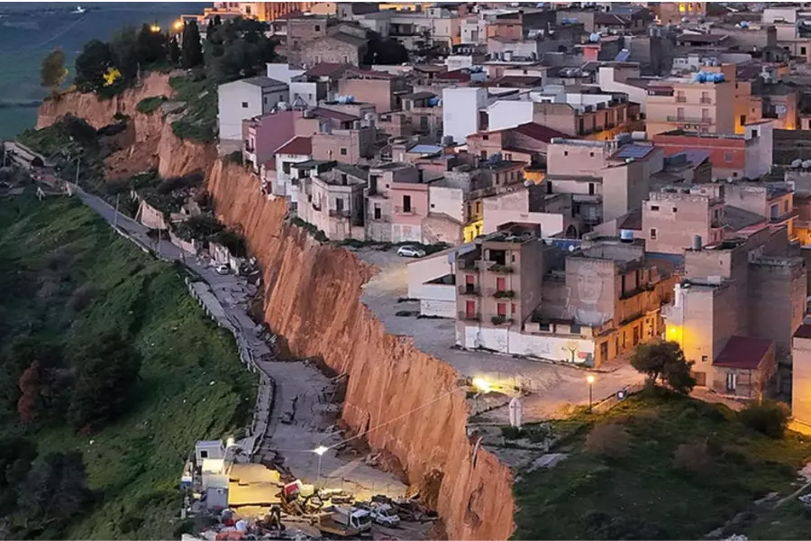 Италия просит у Брюсселя средства на помощь регионам, пострадавшим от стихии