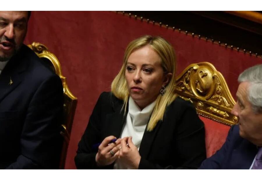 В Италии исключили досрочные выборы после провала реформы