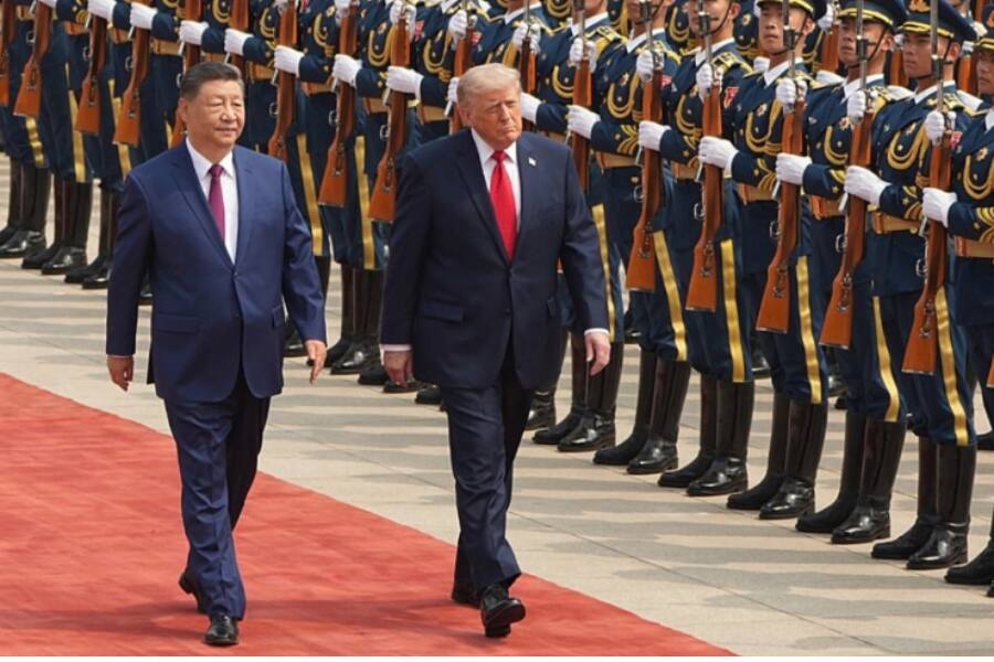 Трамп и Си Цзиньпин начали переговоры в Пекине