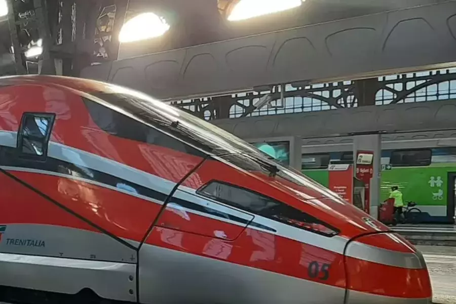 Из-за поломки поезда Frecciarossa 500 пассажиров оказались в жару без воды и кондиционеров