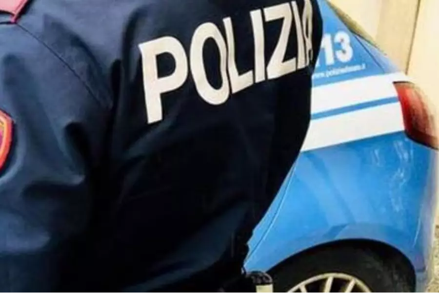 В Риме трое мужчин ворвались в квартиру ночью и ограбили жильцов на 100 000 евро