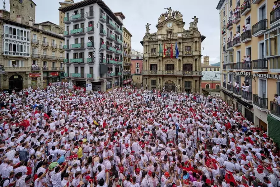 Испания: Фестиваль Сан-Фермин стартует в Памплоне