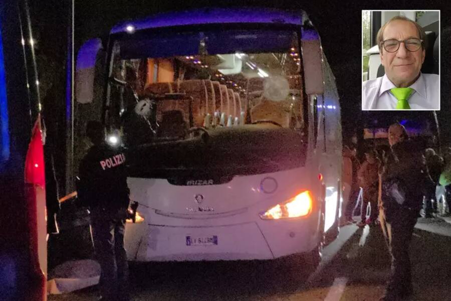 В Италии водитель командного автобуса погиб после нападения ультрас
