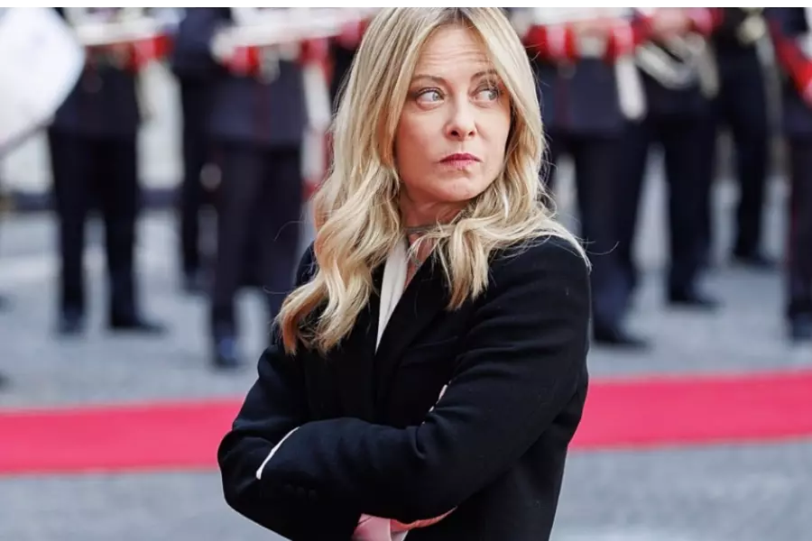 Мелони вмешалась в скандал после пожара в Швейцарии: итальянцы не заплатят за лечение