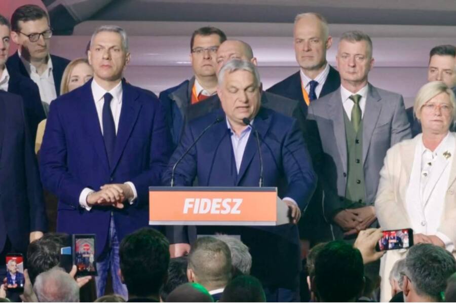 Орбан признал поражение: в Венгрии смена власти после 16 лет