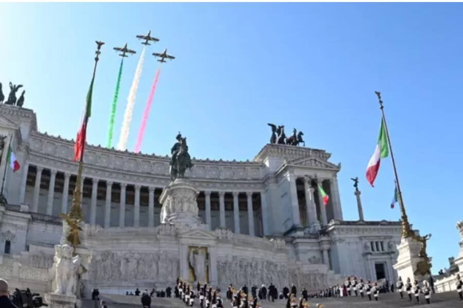 Италия отмечает День национального единства, Конституции, гимна и флага