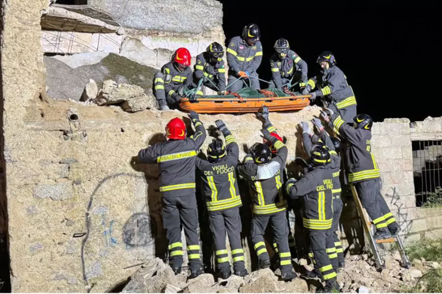 В Нуоро на развалинах дома погибли два мальчика 13 и 15 лет