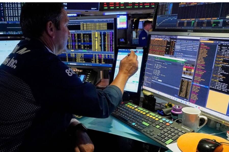 Нефть резко выросла из-за войны США и Ирана: Brent почти 95 долларов