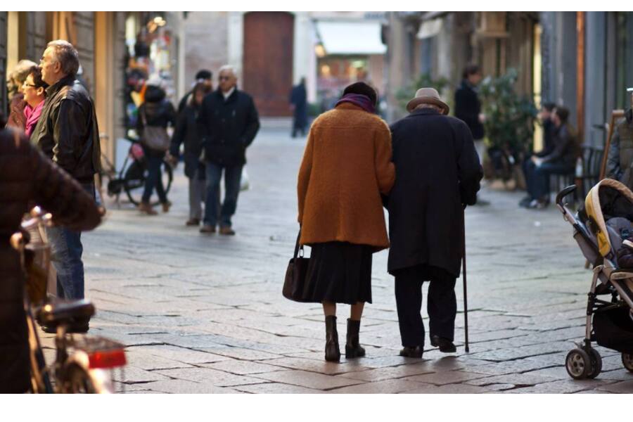 В Италии обсуждают повышение пенсионного возраста до 70 лет — рекомендации ОЭСР