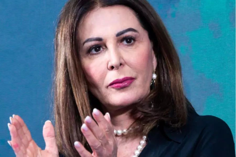 Сантанке подчинилась Мелони и ушла в отставку после суток сопротивления